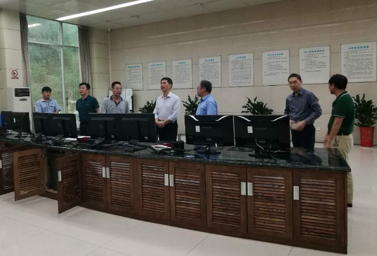 爱游戏手机登录入口-爱游戏（中国）集团党委副书记李一辉调研湘雅博爱康复医院和株洲航电分公司