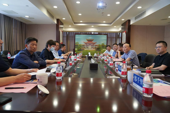 柳叶湖旅游度假区管委会来爱游戏手机登录入口-爱游戏（中国）考察座谈