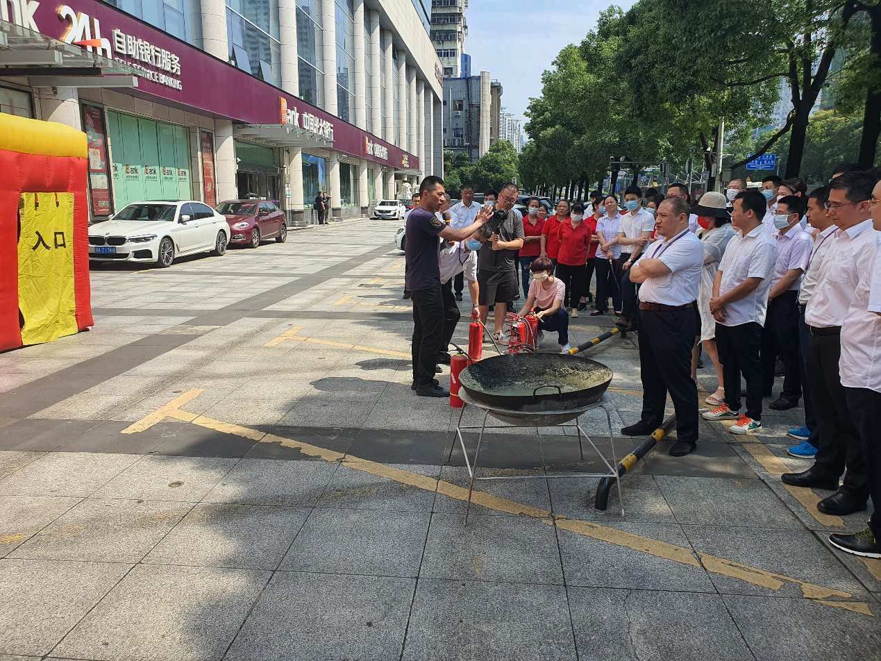 爱游戏手机登录入口-爱游戏（中国）“安全生产月”活动火热进行中