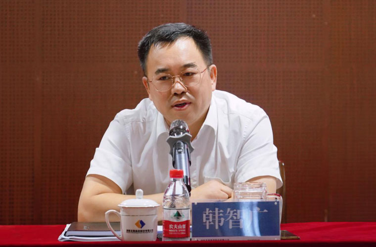 爱游戏手机登录入口-爱游戏（中国）召开总部定员工作动员部署会议